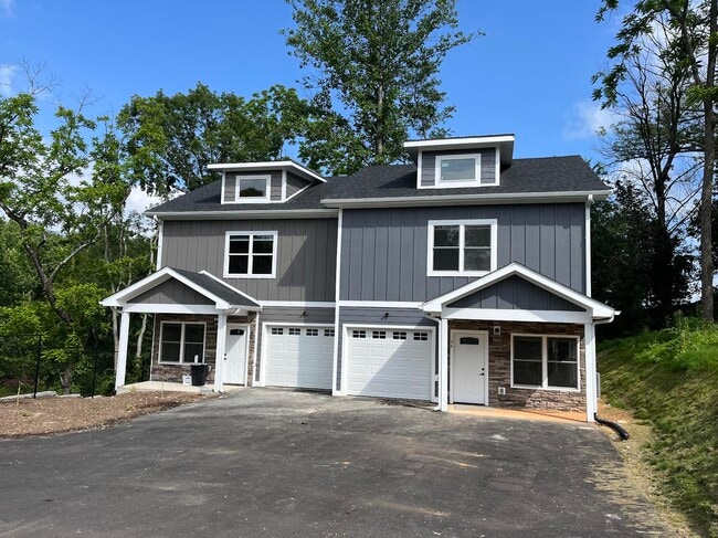Photo - 34 Dominic Ln Townhome
