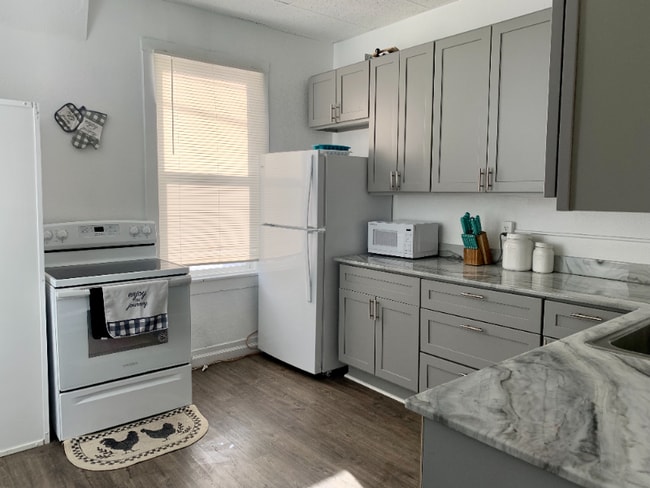 Photo - 516 W Park St Unit B