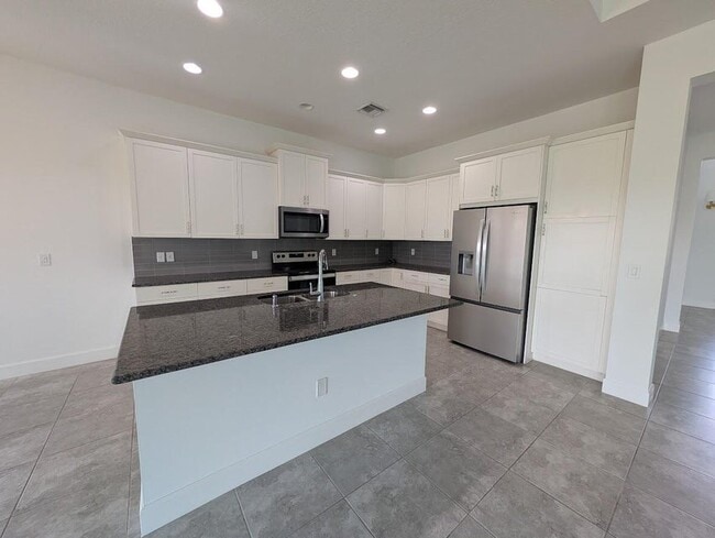 Photo - 4613 Citron Wy