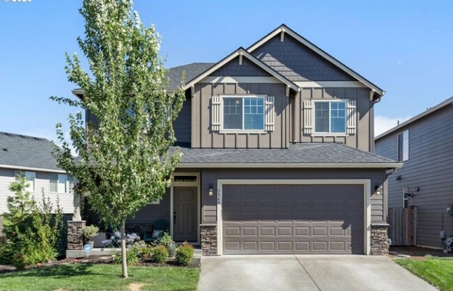 Photo - 3540 NE Spruce Dr
