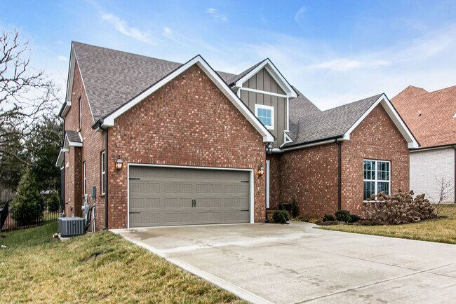 Photo - Awesome 4BE/2.5BA in the heart of Sango in Hereford Farm Subdivision!