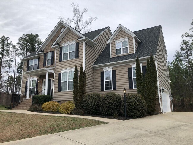 Photo - Sought after Magnolia Green