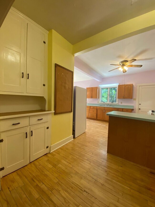 Photo - 304 W Cleveland Ave Unit Apt A