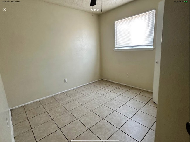 Photo - Downstairs 2 Bed / 1 Bath Apartment with Electric, Water, Trash & Gas INCLUDED Unit 117