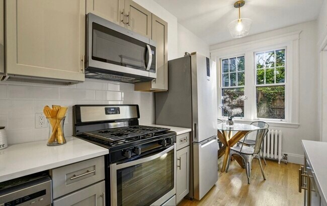 Photo - 5 Crawford St Unidad 3 Rental