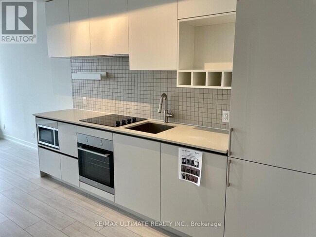 Photo - 898 Portage Pkwy Unit 1701