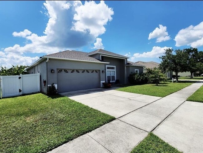 Building Photo - 3132 Regal Darner Dr