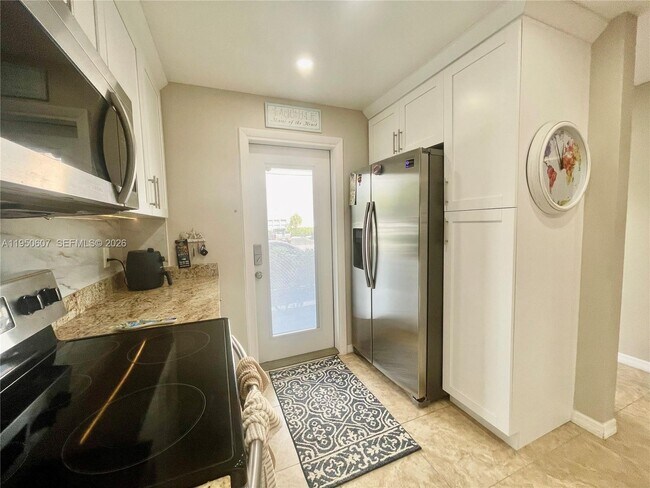 Photo - 1501 S Ocean Blvd Unidad 110