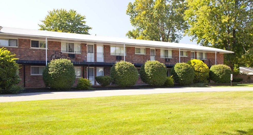 Newburgh Colonial Apartments