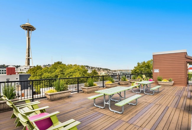 Photo - Beautiful condo w/garage space in desirable Belltown! Available 6/10/2026! Unit 420