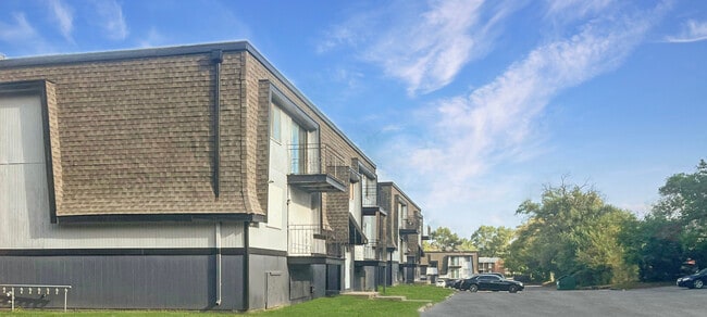 Photo - Suncrest Apartments