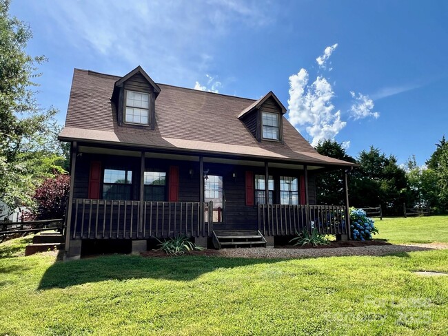 Photo - 185 N Gibbs Rd House