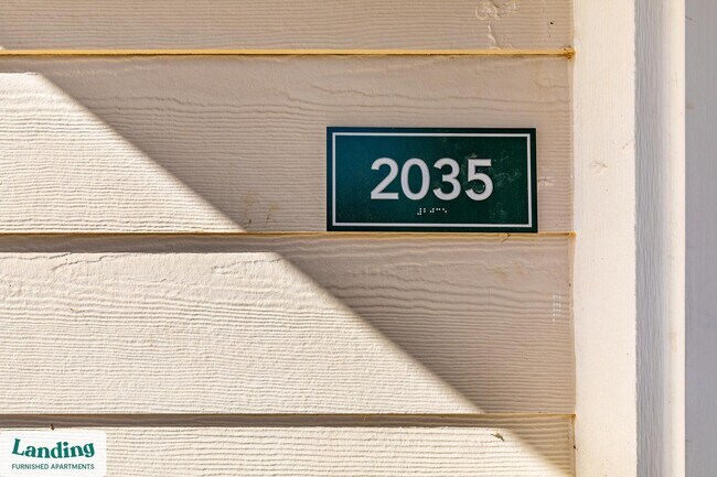 Photo - 1000 Henderson St Unit 203