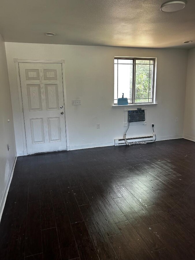 Photo - 1809 Meadowgreen Dr