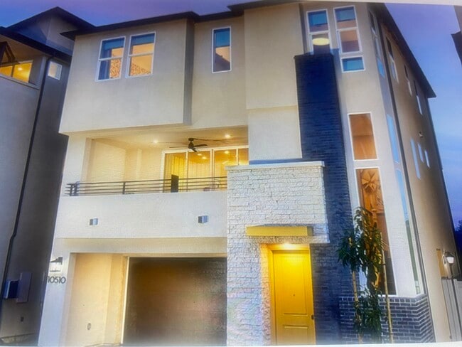 Building Photo - 10510 Cara Cara Dr Rental