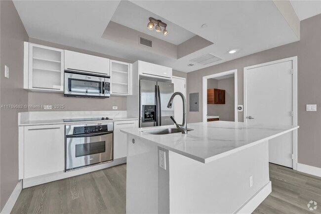 Building Photo - 888 Biscayne Blvd Unit 1710 Rental
