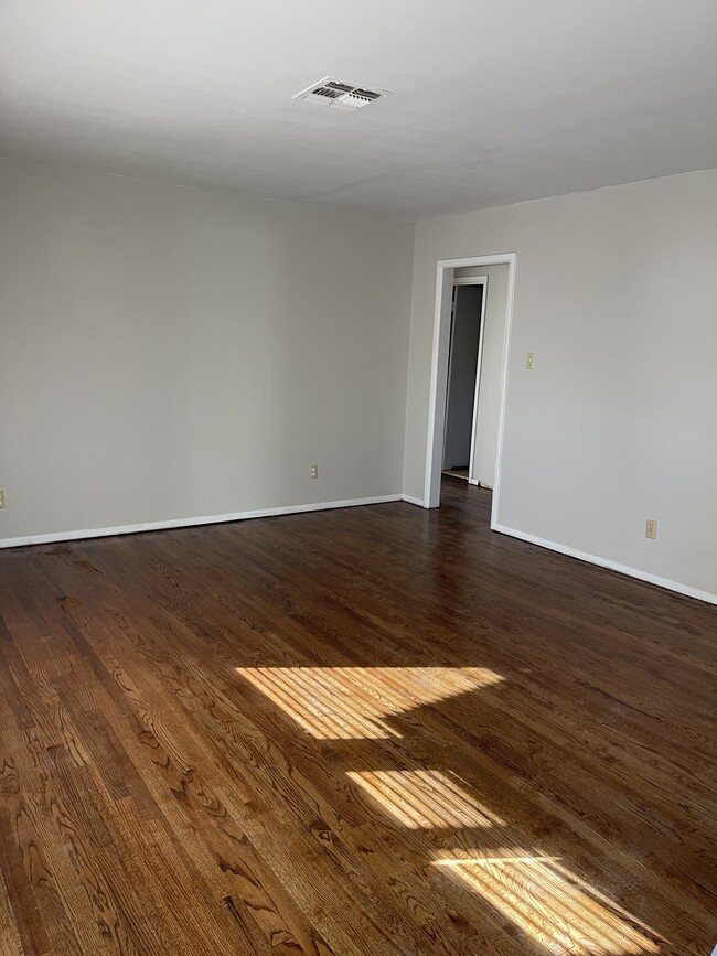 Photo - 2210 NW 23rd St