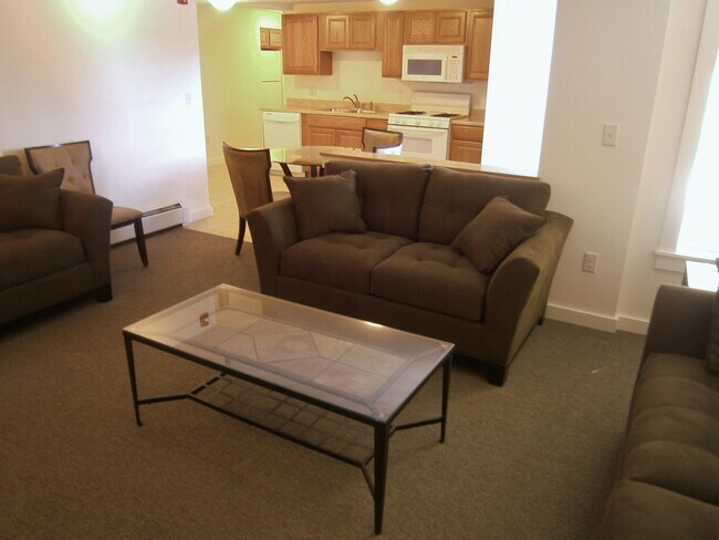 Photo - 102 Highland Pl Unidad #7