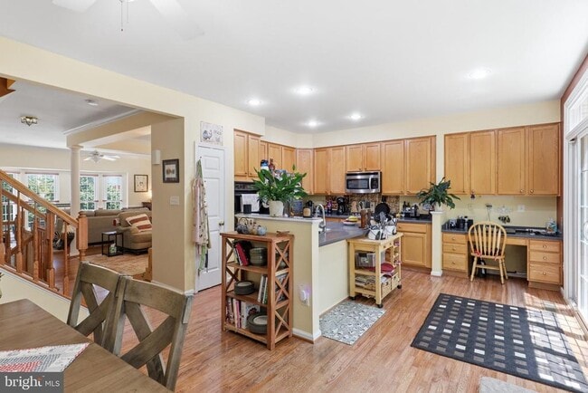 Photo - 2769 Manhattan Pl