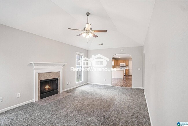 Photo - 139 Flagstone Ln