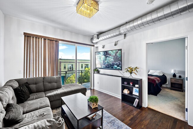 Photo - 1441 Central St