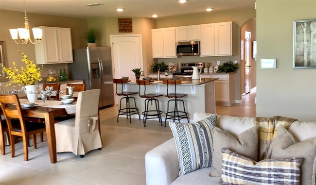 Photo - 368 Tanglewood Dr