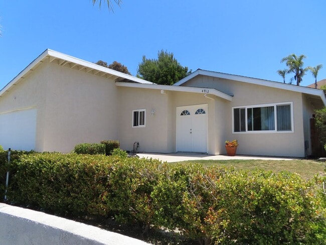 Building Photo - Four Bedroom Home in Oceanside