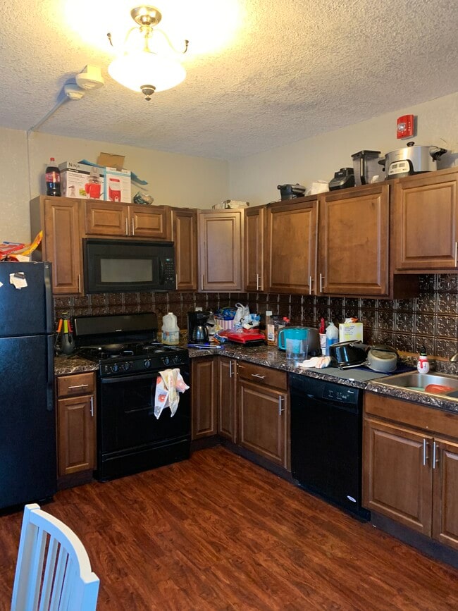 Photo - 1231 8th St SE