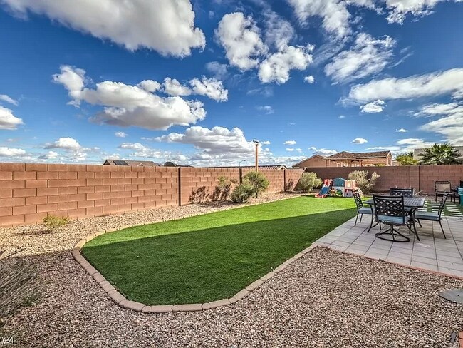 Photo - 3828 N Goldfield St