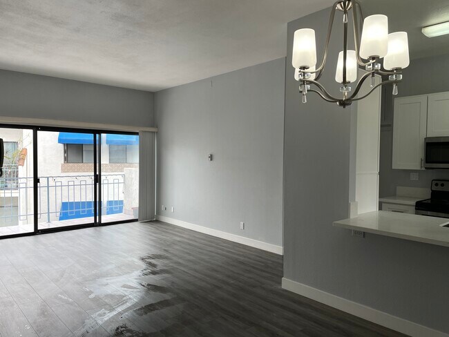 Photo - 8324 Regents Rd Rental