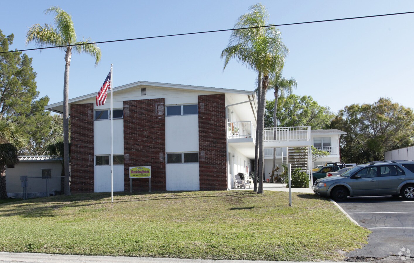 Photo - Buckingham Apartments