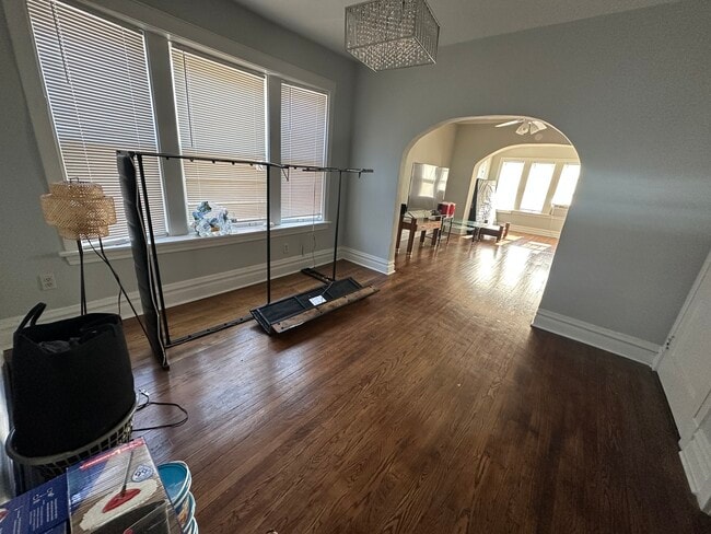 Photo - 5208 W Hutchinson St Unit 2