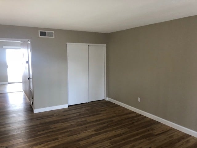 Photo - Cute 2 Bedroom Unit at Pier One