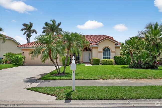 Building Photo - 2138 E Crown Pointe Blvd Rental