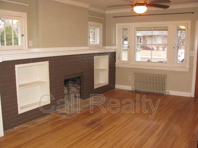 Photo - 3323 W Alice Ave