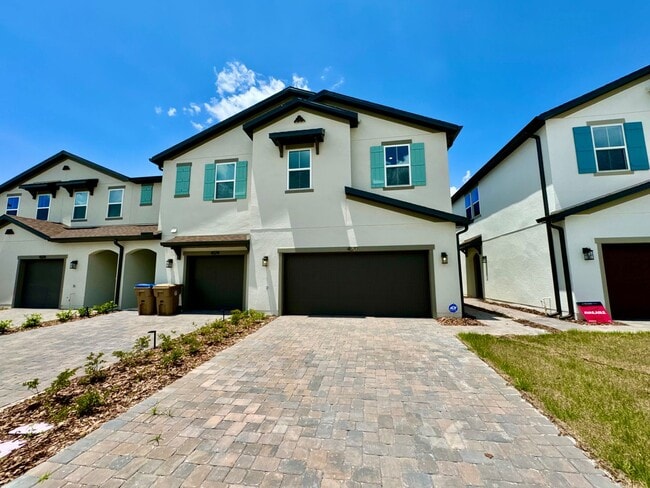 Building Photo - 4570 Small Creek Rd