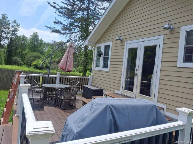 Photo - 1144 Peekskill Hollow Rd