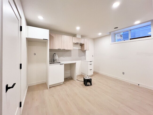 Photo - 9326-9153 153 St NW Unité 4BSMT