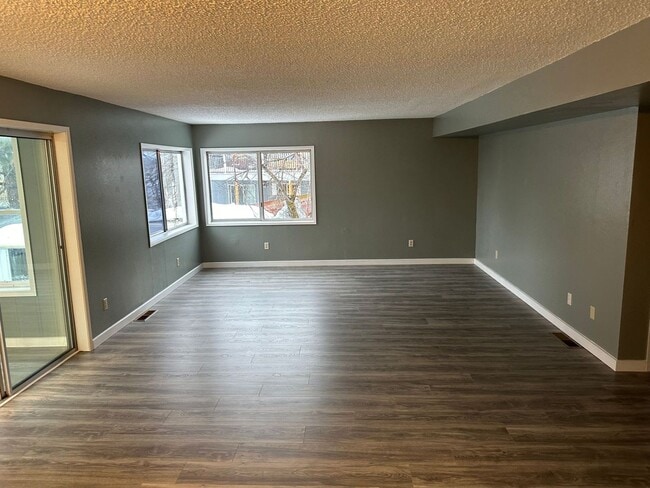 Photo - 1726 Kimberly Dr