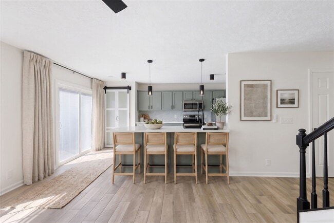 Photo - 2150 Blake Dr