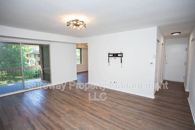 Photo - 125 Echelon Rd