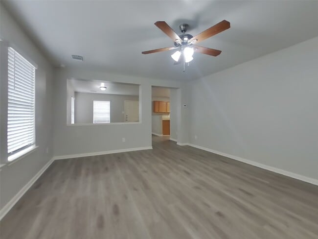 Photo - 2942 Yearling Colt Ct