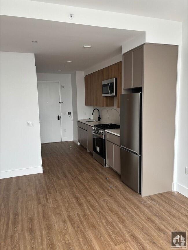 Building Photo - Cropsey Ave Rental