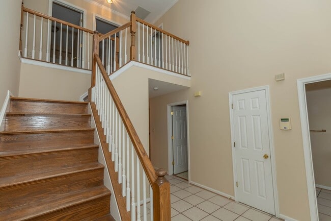 Photo - 4 bed, 2.5 bath Single Family Home in Char...