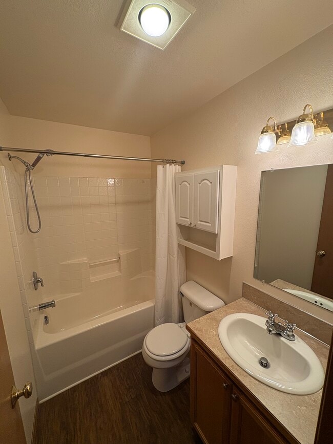 Photo - 9101 Boulder Ln SE