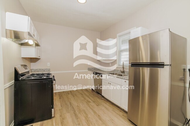 Photo - 1706 N Machin Ave