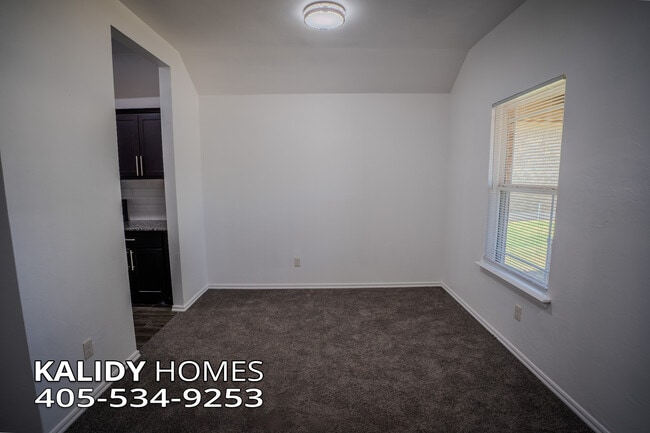 412 Nathan Way