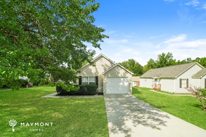 Photo - 1195 Foxwood Dr