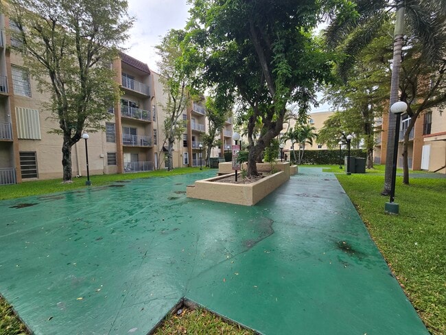Photo - 4715 NW 7th St Unit 410