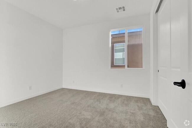 Building Photo - 868 Camargo St Rental